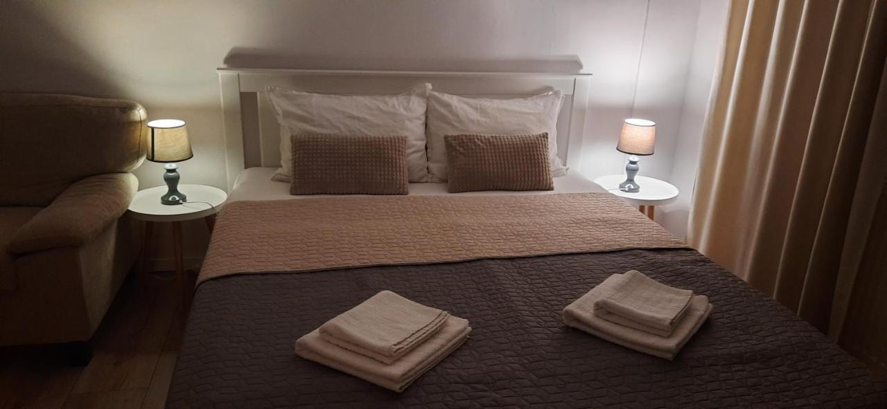 Lyra Apartment Sfântu-Gheorghe Dış mekan fotoğraf